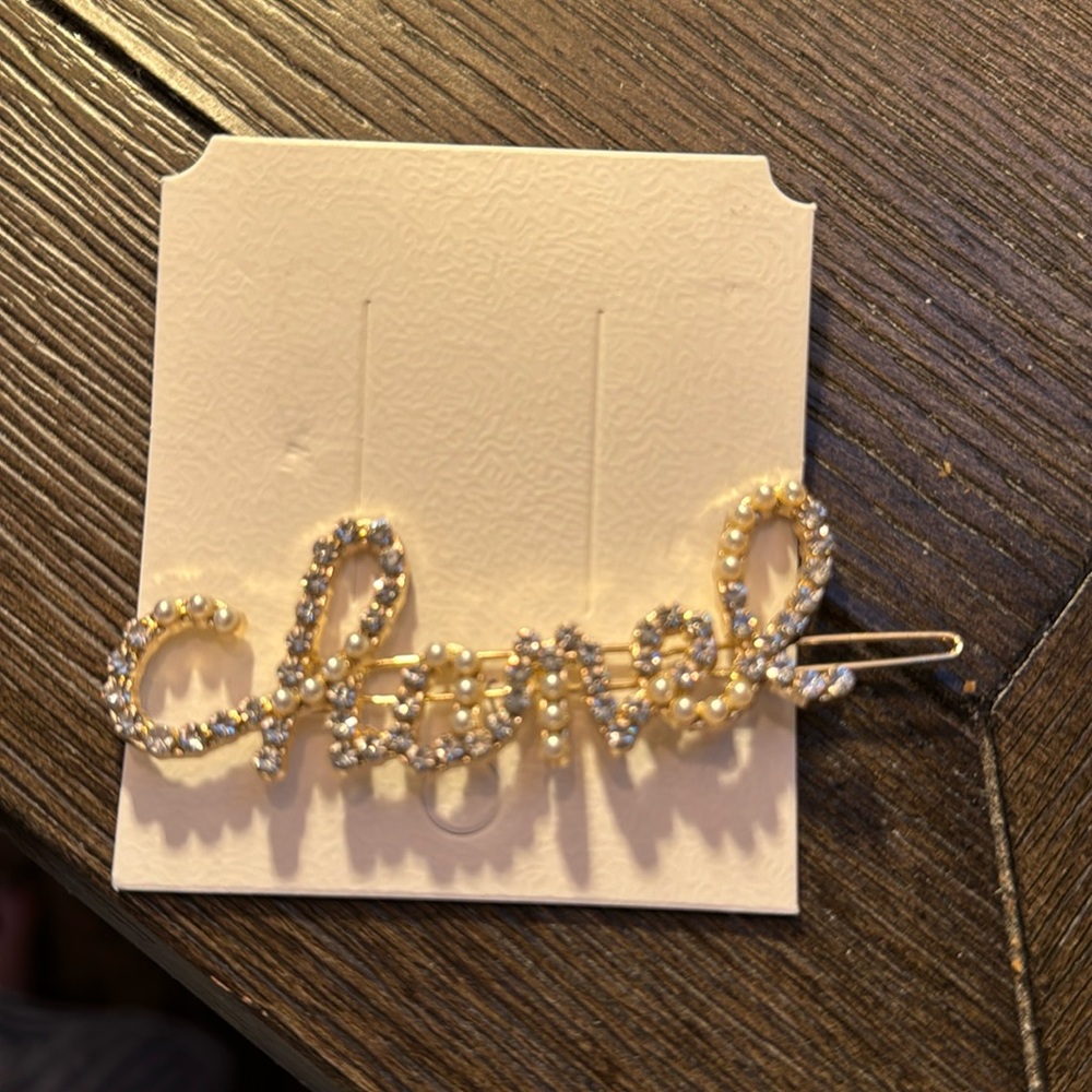 chanel diamond hair clip